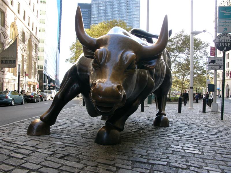 What is a bull market and what trends does it have?