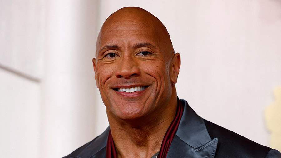 Dlaczego Dwayne Johnson nazywają Skałą