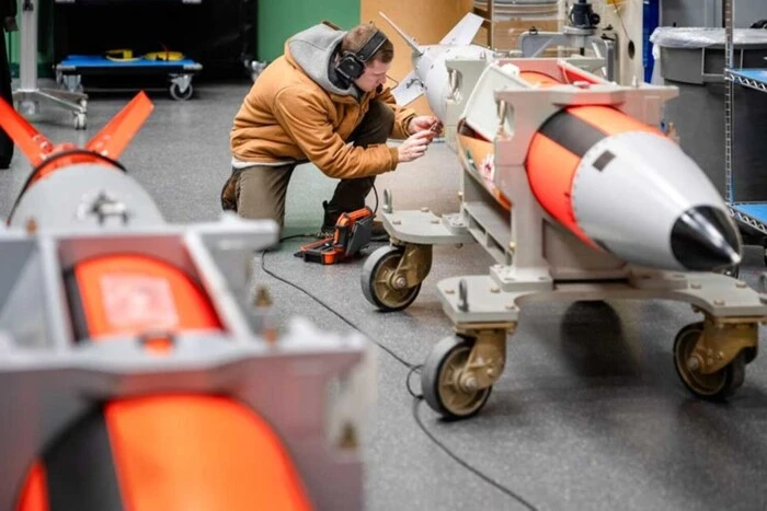 Production of thermonuclear bombs in the USA