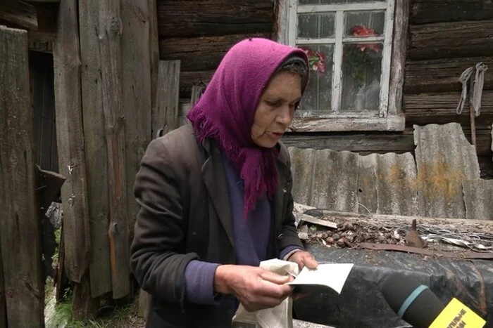 In Tschernihiw lebt eine Frau alleine im Wald und ohne Rente