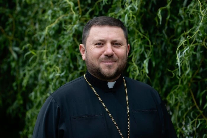 The Ambassador of Ukraine to the Vatican talks with the Pope