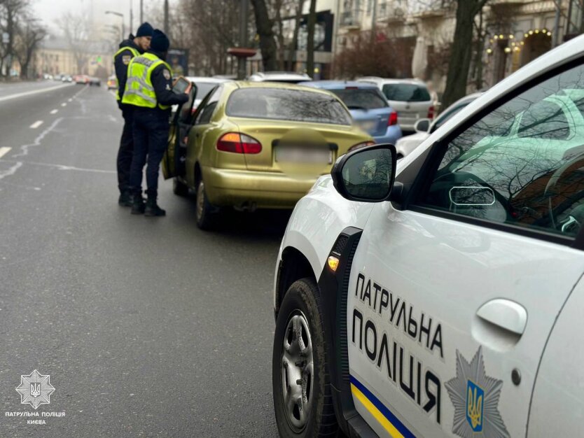 Kierowcom wyjaśniono, kiedy można nie pokazywać policji wojskowego dowodu osobistego