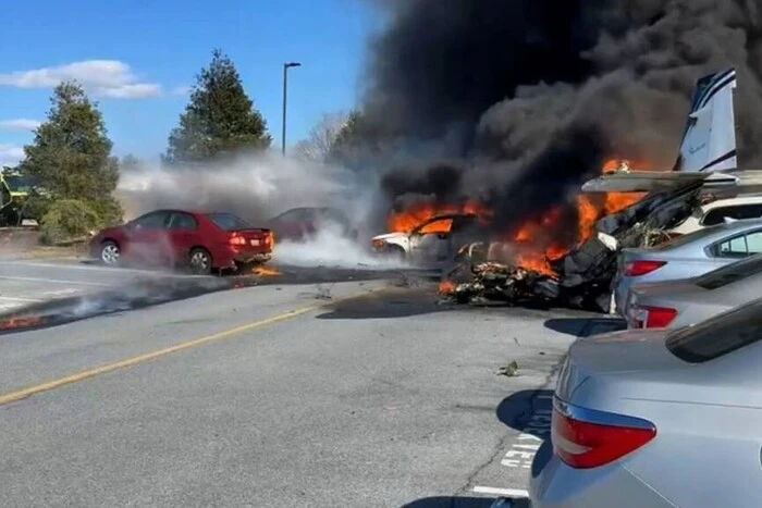 Crashed plane near a nursing home