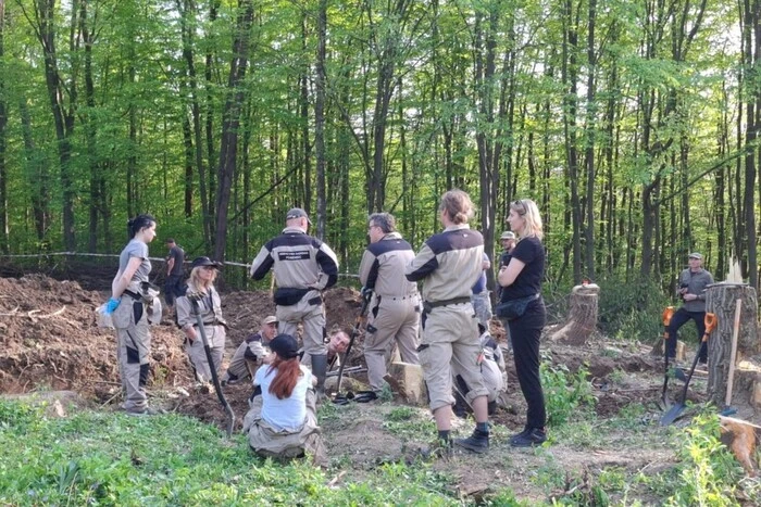 Exhumation of the Victims of 1945 in Ternopil Region