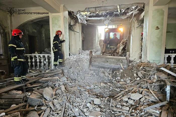 Ruins of the city after the missile strike