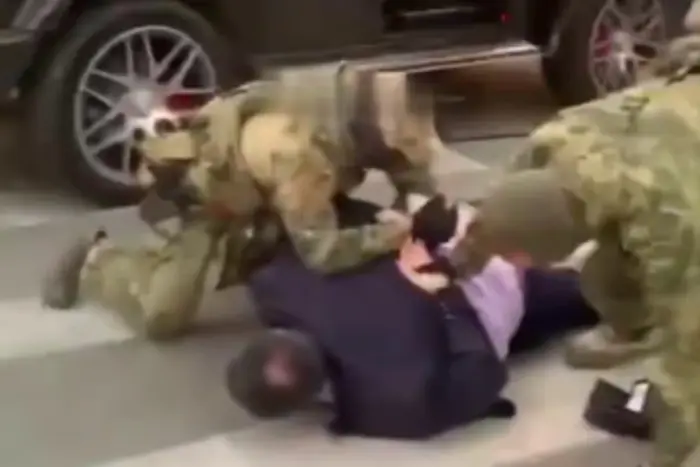 Russian security forces arrested Azerbaijani businessmen (video)