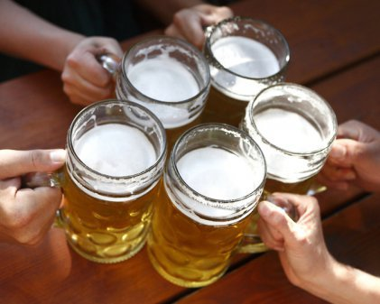 Wie man Bier unkonventionell verwendet - nützliche Tipps