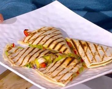 Sycylijskie śniadanie: quesadilla z kurczakiem w 10 minut