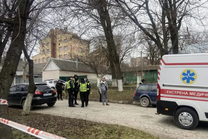 Explosion near the military recruitment center in Kamianets-Podilskyi