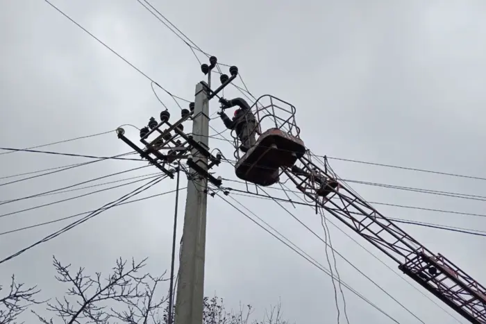 Поломка электроснабжения из-за нехорошей погоды