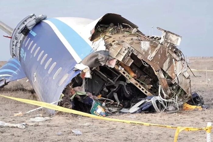 Flugzeugkatastrophe in Kasachstan: Experte erklärt, warum die Russen das Flugzeug mit einer Drohne verwechselten