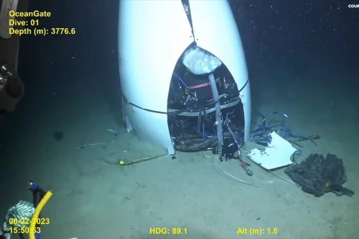 Debris of the 'Titan' bathyscaphe on video