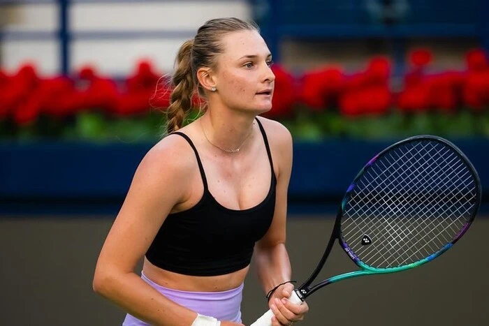 Ukrainerin Jastremska trainierte mit 15-jährigem russischen Tennisspieler