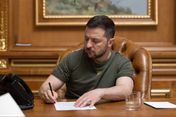 Zelensky signed laws on martial law and mobilization