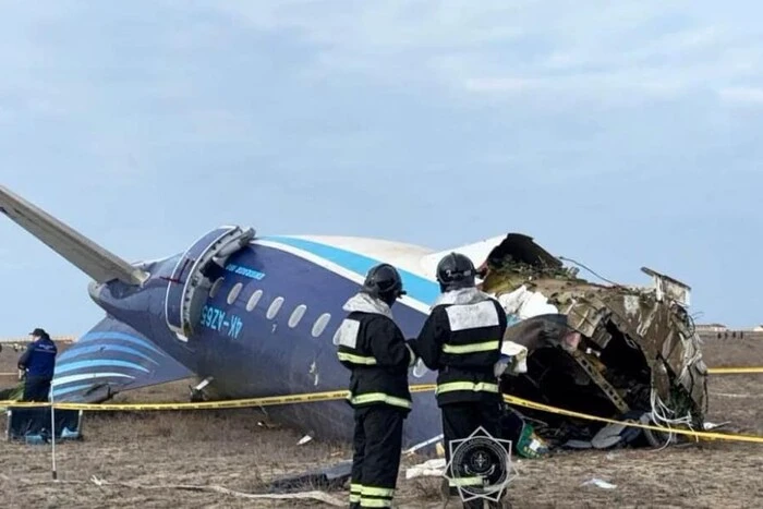 Tschetschenien hat den Hinterbliebenen der Opfer des Flugzeugabsturzes Hilfe angeboten, Aserbaidschan hat abgelehnt