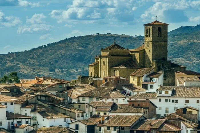 Image of a region in Spain with housing