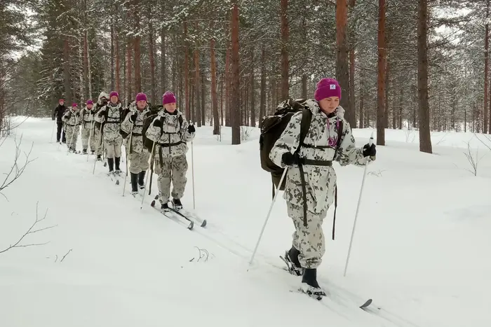 Women Prepare for War with Russia