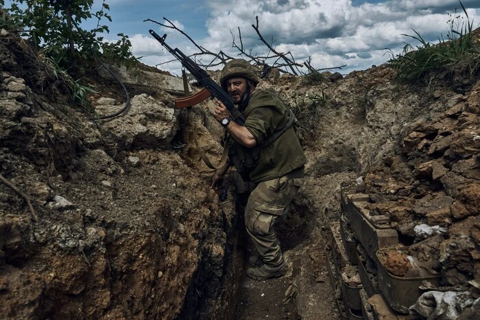 Ворог наближається до річки Оскіл