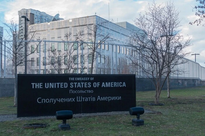 The US Embassy warns of missile and drone threats from Russia