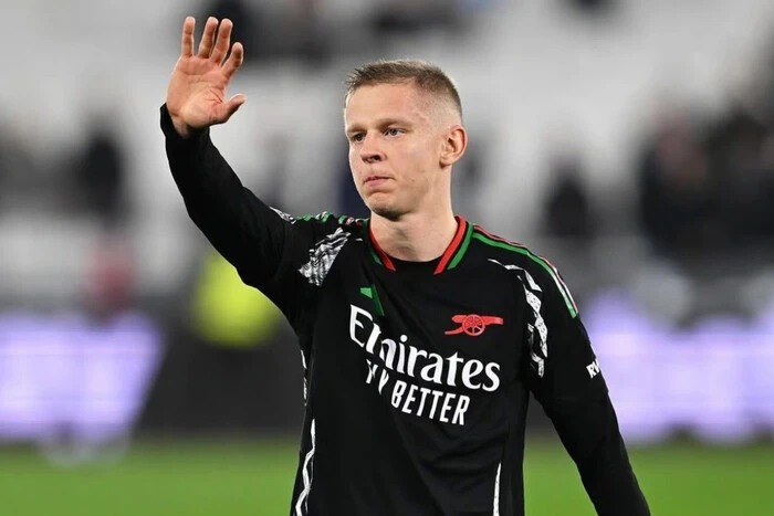 Zinchenko steht kurz vor einem Wechsel zu einem anderen Verein