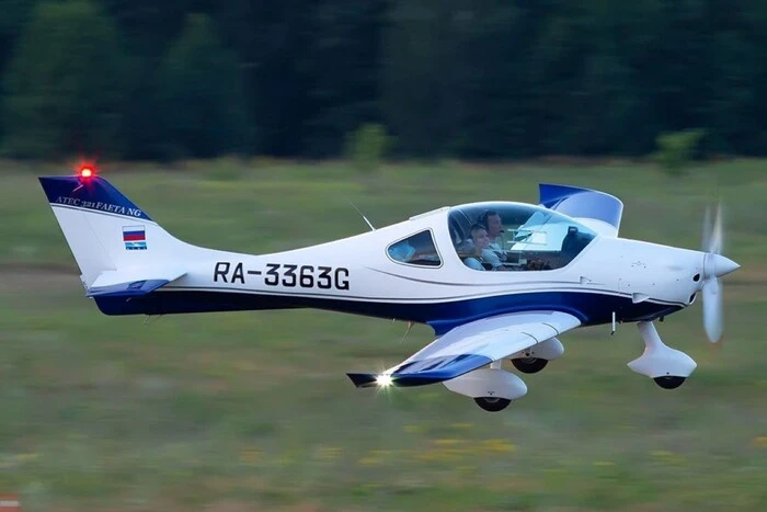 Russen verwechseln es mit einer Drohne. Russen schießen auf ihr eigenes Flugzeug in der Region Murmansk