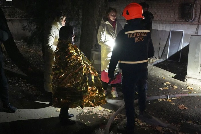 Consequences of the night attack in Mykolaiv