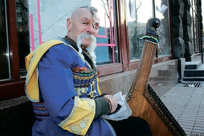 Der bekannte ukrainische Bandurist Ostap Kindratschuk ist gestorben