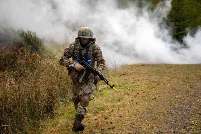 Ukrainian volunteer on the front line