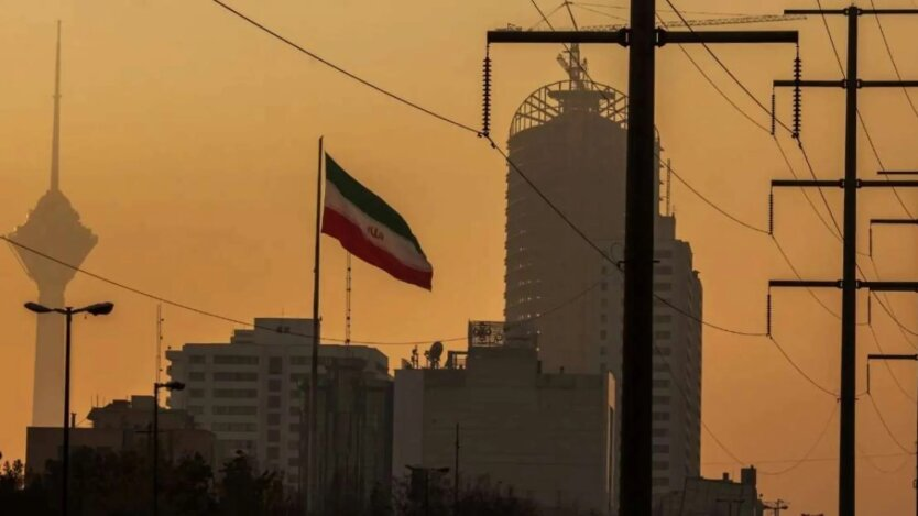 Electricity on Iranian streets is finally unavailable