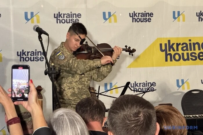 Ukrainian 'Cultural Descent' continues mission in the USA