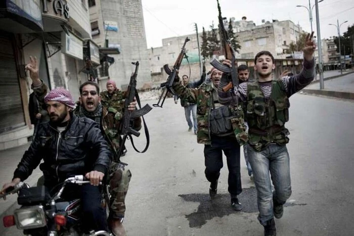 Syrian rebels released prisoners from the prison