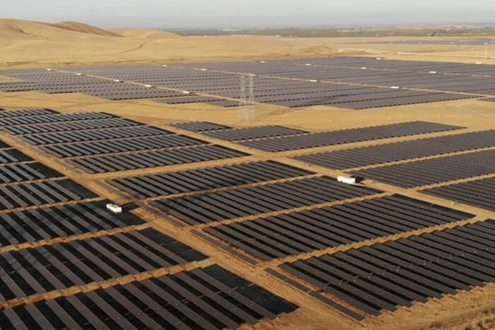 The largest solar power plant in Egypt