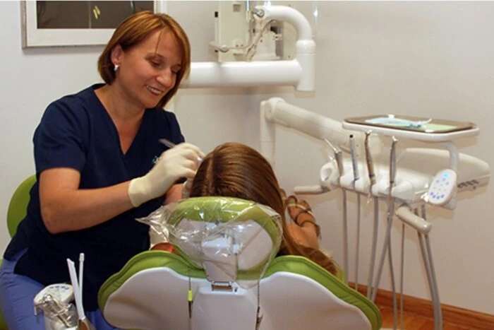 Image of patient’s teeth before treatment