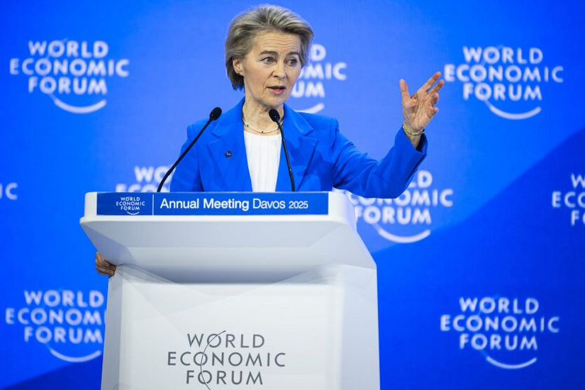 Ursula von der Leyen: Europa znacznie ograniczyła import rosyjskiej ropy do historycznego minimum