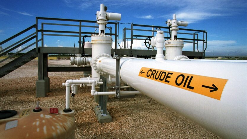 The oil market anticipates easing of sanctions