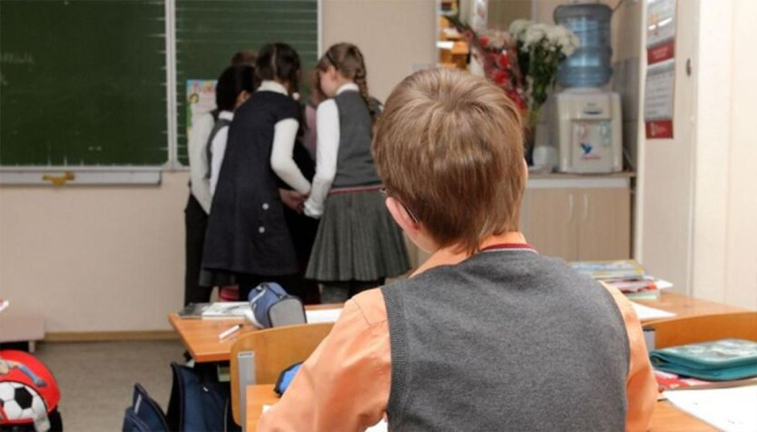 Eltern müssen zahlen: Die Strafen für Mobbing in Schulen könnten sich verzehnfachen