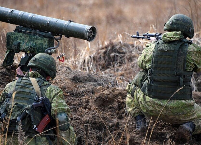 Soldiers of the Ukrainian army during exercises