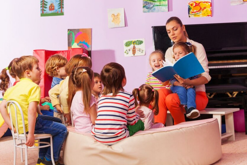 Raising small children in a preschool institution