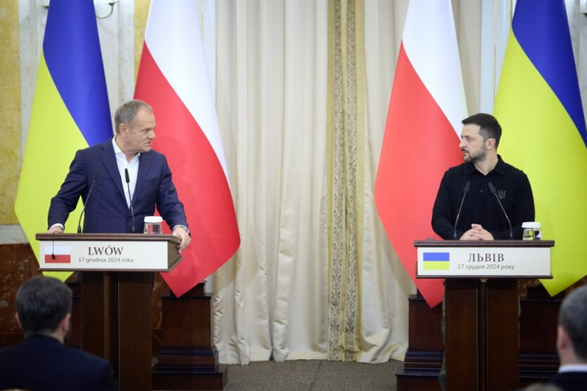 Zelensky in Brussels discusses peacekeepers and security issues