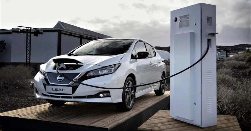 Expert show of electric car range