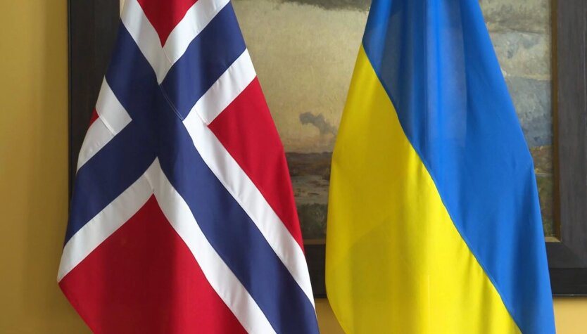 Flag of Ukraine and the flag of Norway