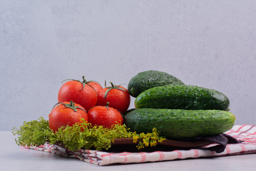 Supermarkets changed prices for cucumbers and tomatoes