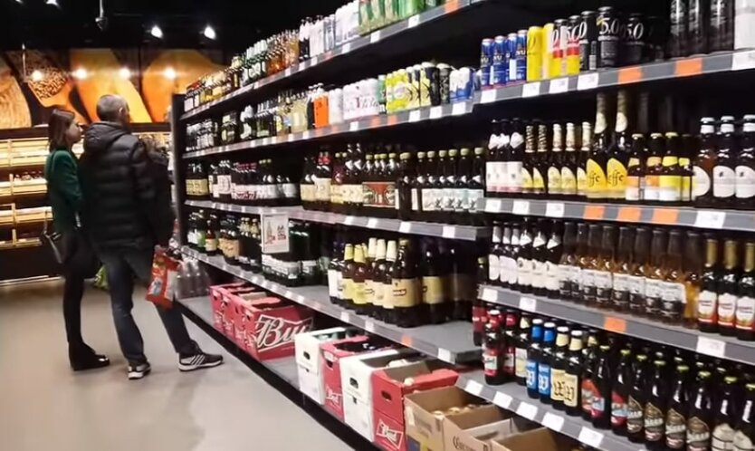 Supermarkety zmieniły ceny wódki: różnica w cenie sięga 40 hrywien za butelkę
