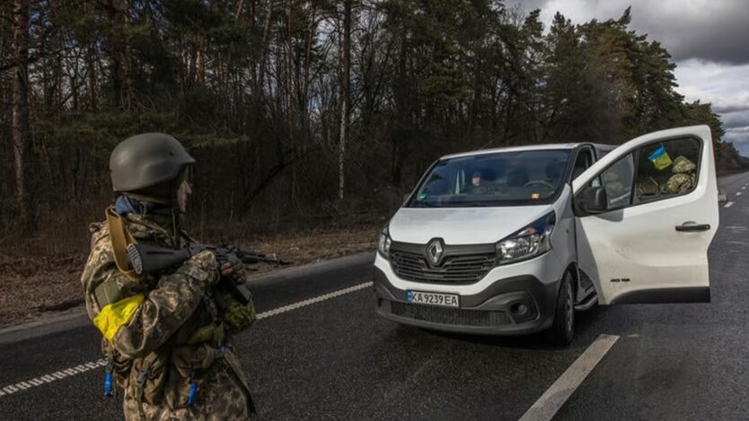 Омбудсмен Лубінець на масових порушеннях