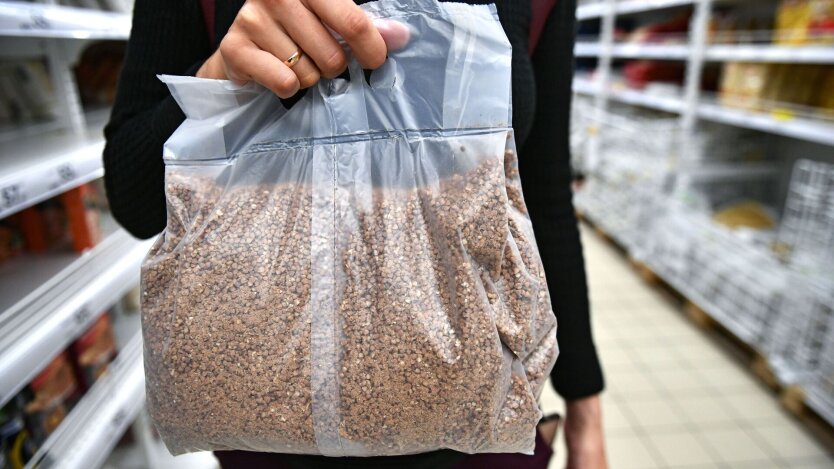 Where is it more profitable to buy buckwheat and sugar: price comparison in popular supermarkets