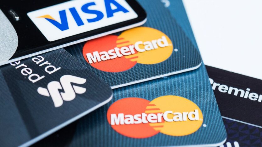 Image of Visa and MasterCard logos