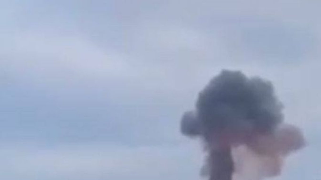 У Миколаєві пролунали вибухи — що відомо