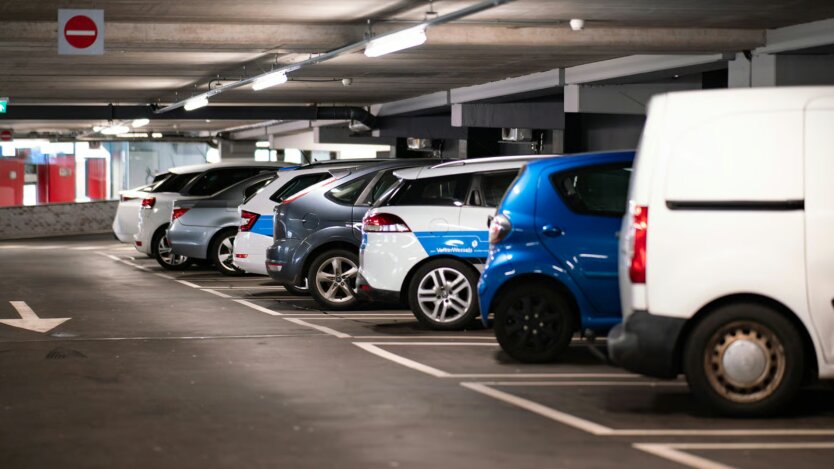 No parking spaces, fines are record high: Popenko talked about how drivers are suffocated without alternatives