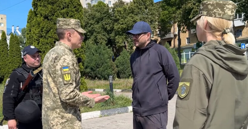 Остановка ТЦК: какие документы имеют право проверять у украинцев