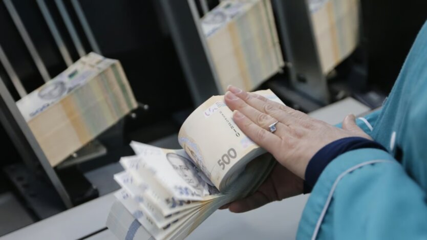 Die Gehälter der Beamten in der Ukraine sind gestiegen: Wer fast 500.000 Hrywnja erhält